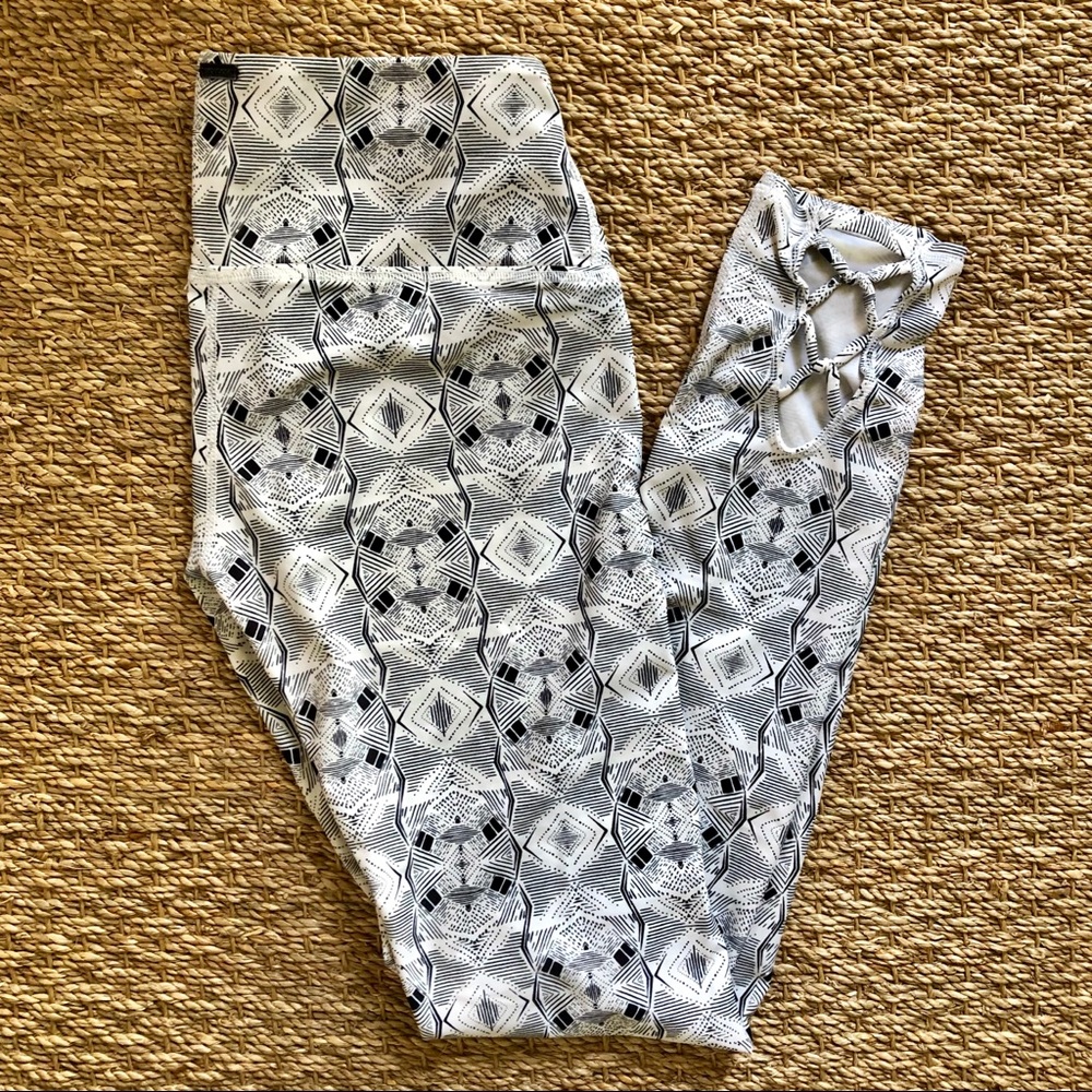 Volcom Women’s White Leggings